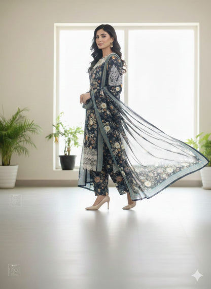 Nazaakat-e-Siyah three piece suit